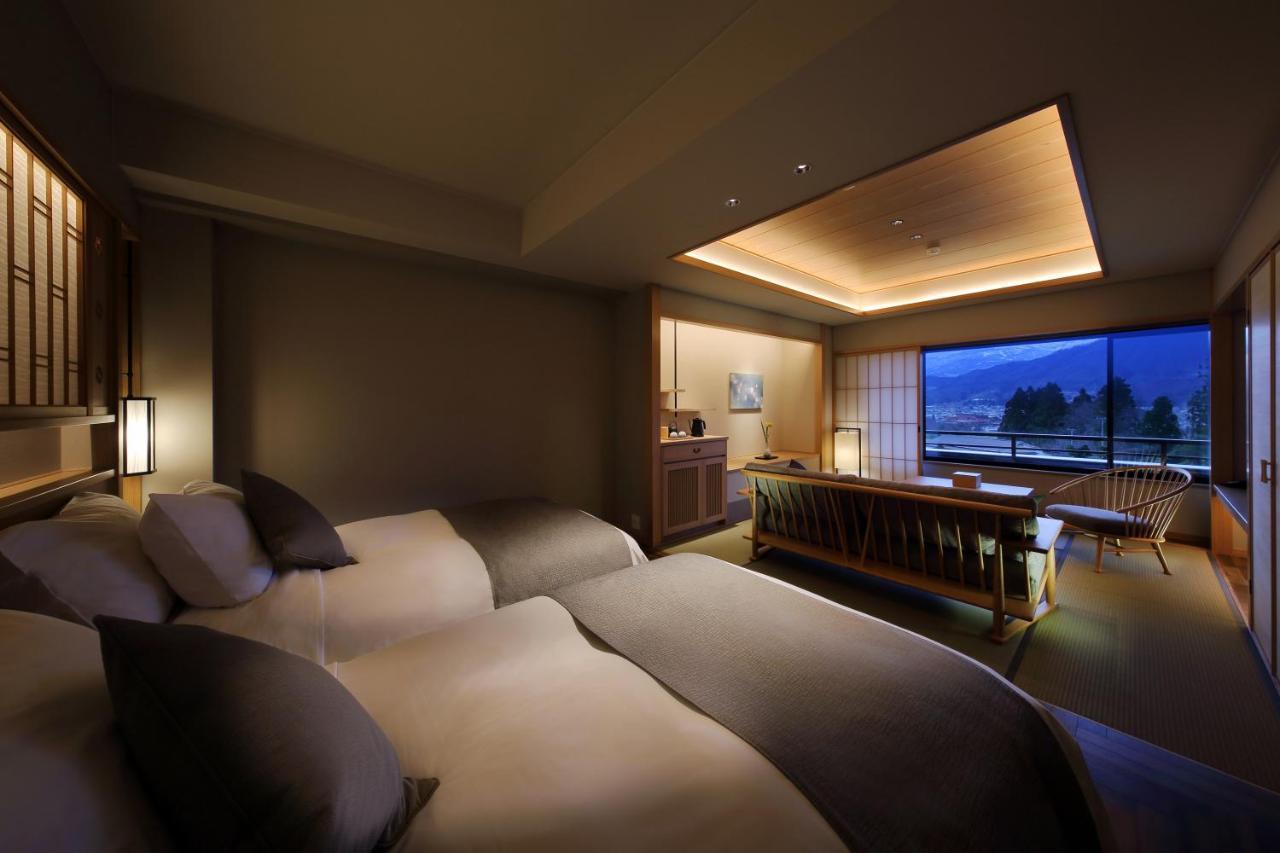 Hotel Koyo Kaminoyama Bagian luar foto